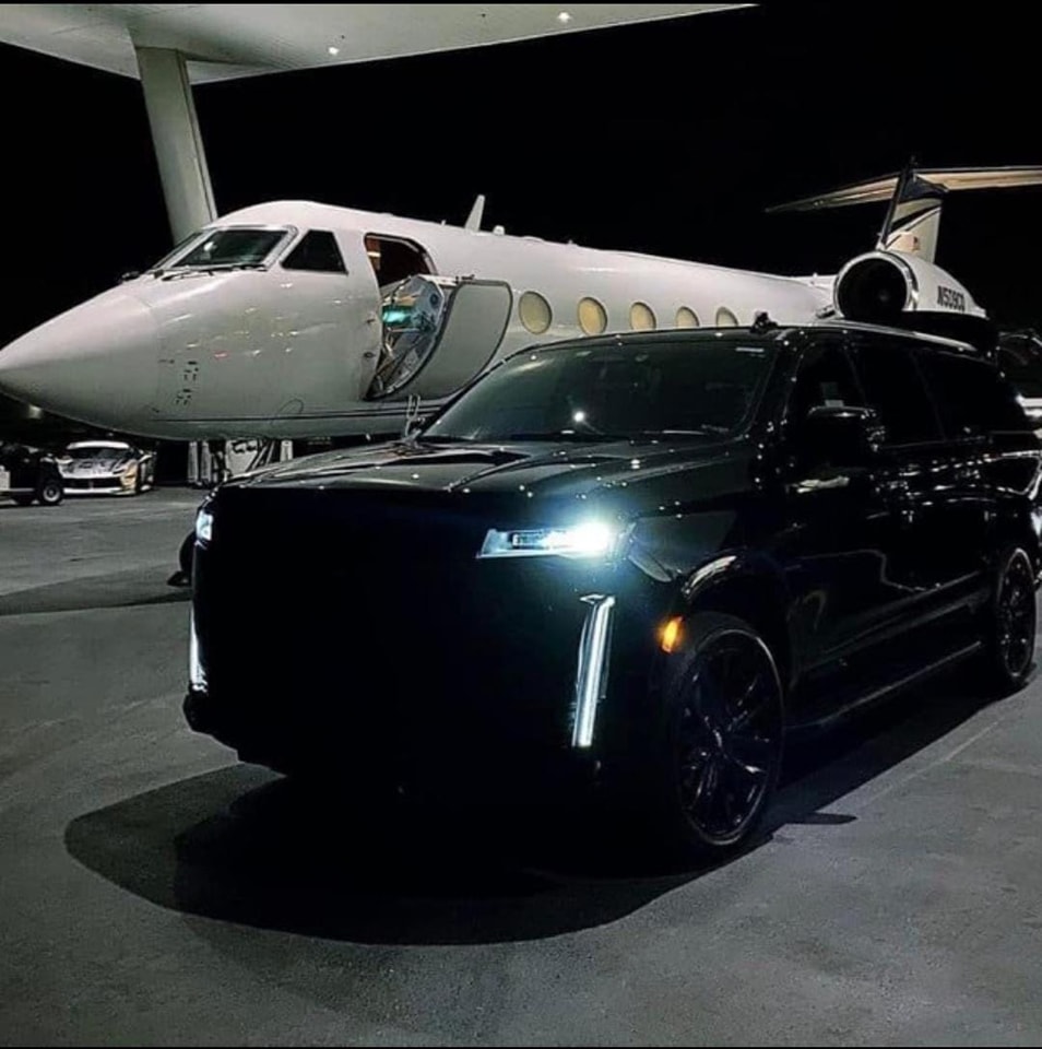 JFK Airport Limo Service – Luxury Black Car Transportation