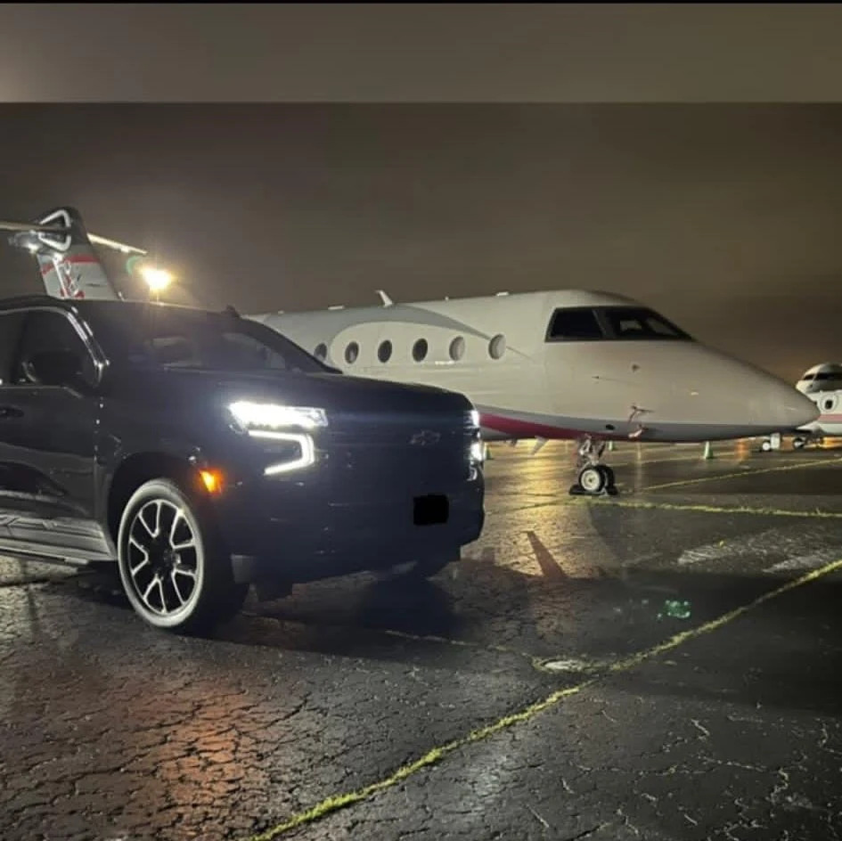 Private Luxury Transportation from East Meadow to Manhattan