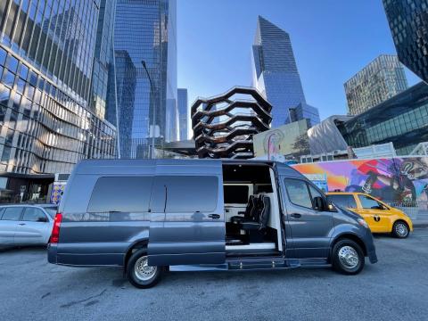 Airport Transportation to John F. Kennedy International Airport (JFK) from Brooklyn