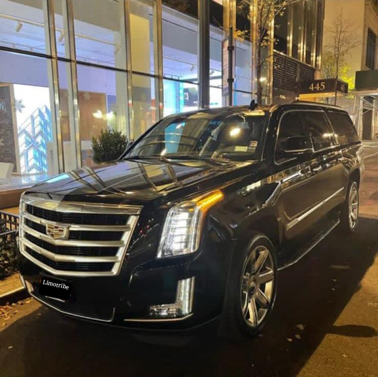 Why a Black Car Service Is the Best Choice for NYC Airport Transfers (JFK, LGA & Newark) 